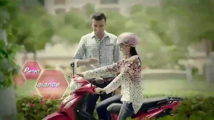 Arshad Khan  Chai Wala in his First Advertisement