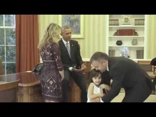 Ora News - Obama pret në Shtëpinë e Bardhë 6-vjeçarin shqiptar