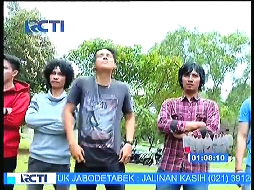 Scene Reva AJ711712