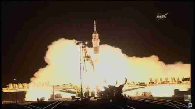 Soyuz MS-03 lifts off from Kazakhstan carrying crew of 3 to International Space Station