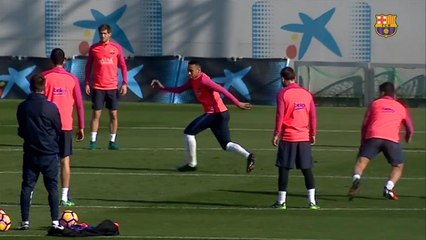 Download Video: Neymar retorna aos treinos no Barcelona após jogos com a Seleção