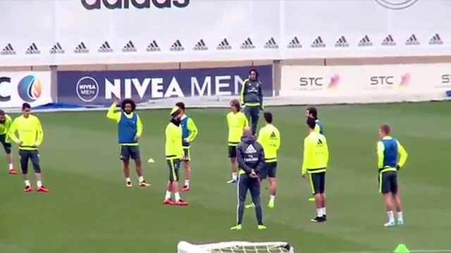 Cristiano Ronaldo and Toni Kroos fight for James Rodriguez