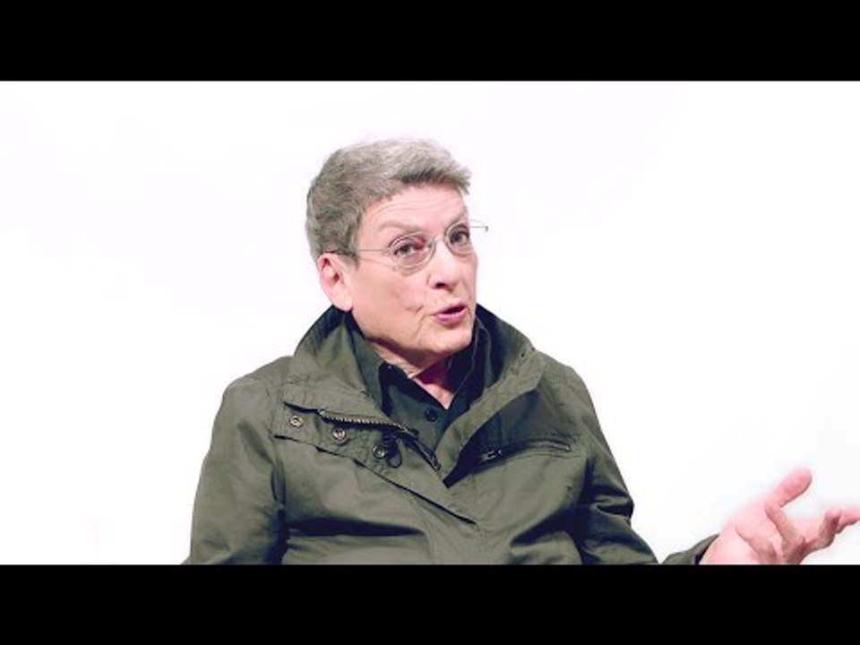 Phyllis Lambert soutient Le Devoir