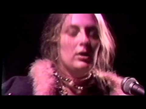 Josée Yvon au Solstice de la poésie québécoise - 1976