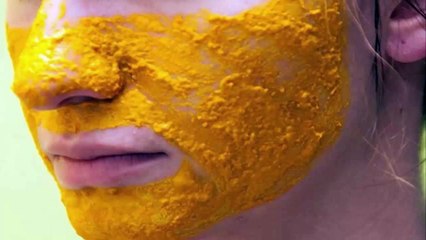 How to Remove Facial Hair Naturally at Home