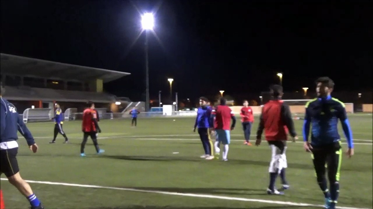 İlkay Çevik a L'entraînement Avec Le FCB