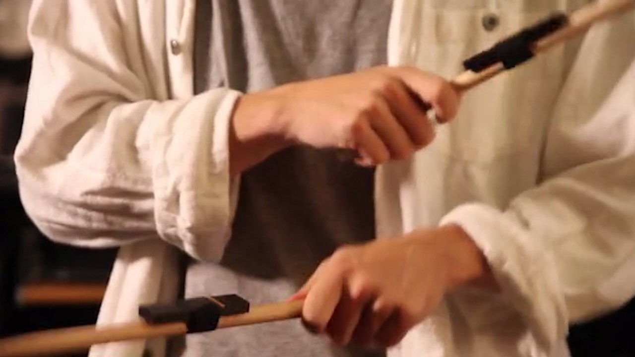 These sensors turn your drumsticks into a virtual drumkit