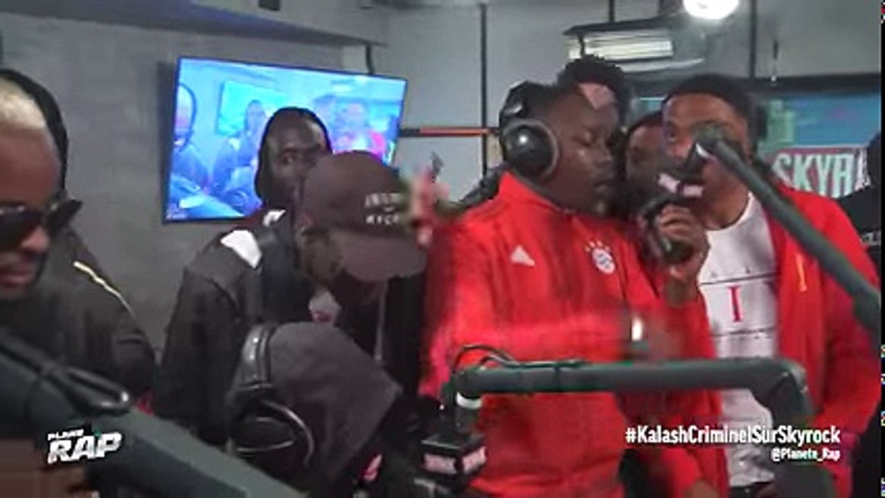 Kalash Criminel Feat. Hall 14 Shabba en live dans Planète Rap