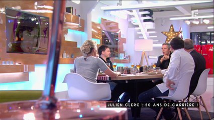 Chris Esquerre, le roi de l'absurde - C à vous - 18/11/2016