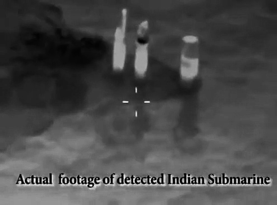 Actual footage of detected Indian submarine in Pakistani waters