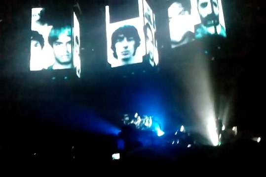 Muse - Nishe, Lyon Halle Tony Garnier, 11/22/2009