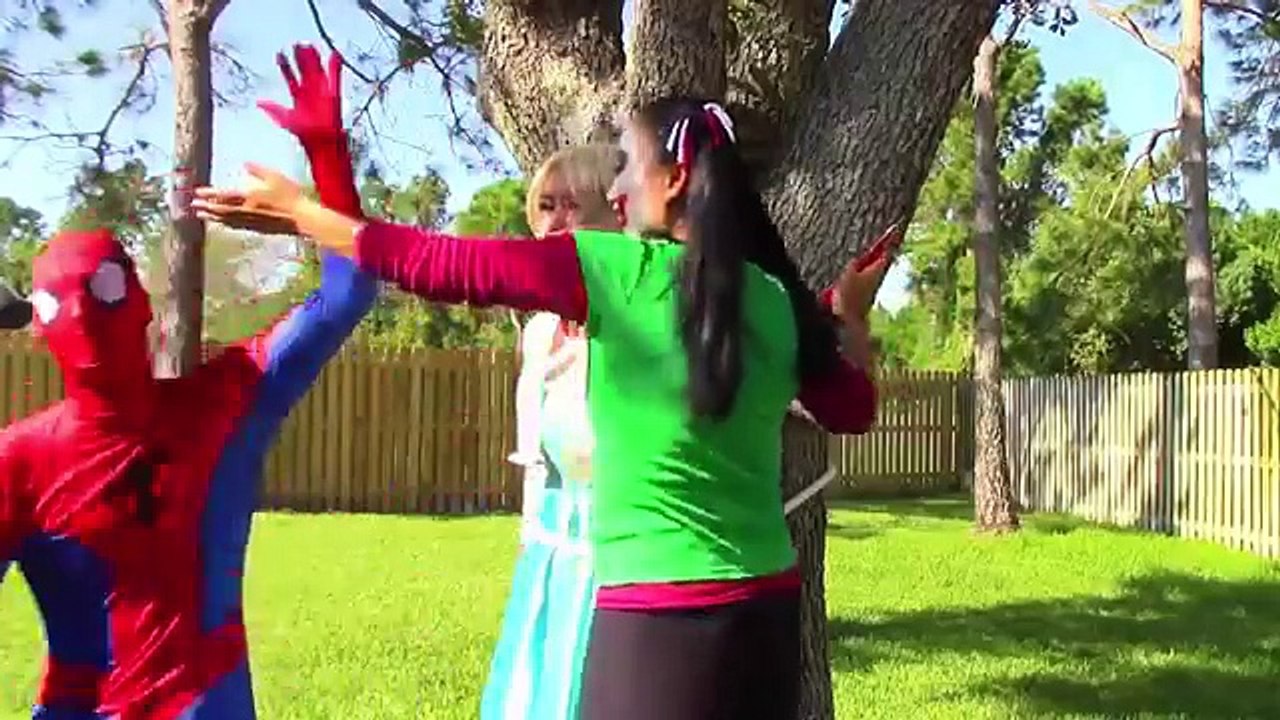 Spiderman hombre araña & Princesa Frozen Elsa Español
