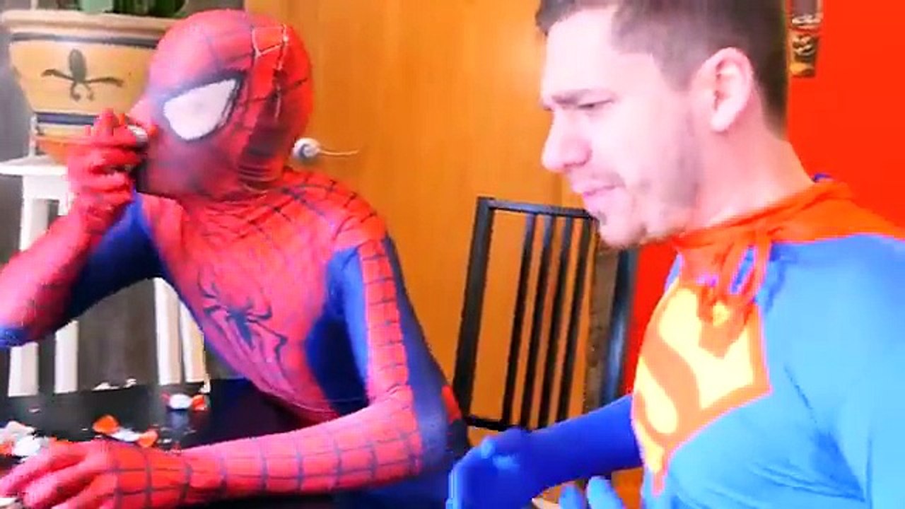 Spiderman vs Superman vs Kinder Surprise Eggs! Spider-Man Poo. Funny Superhero Movie in Real Life :)