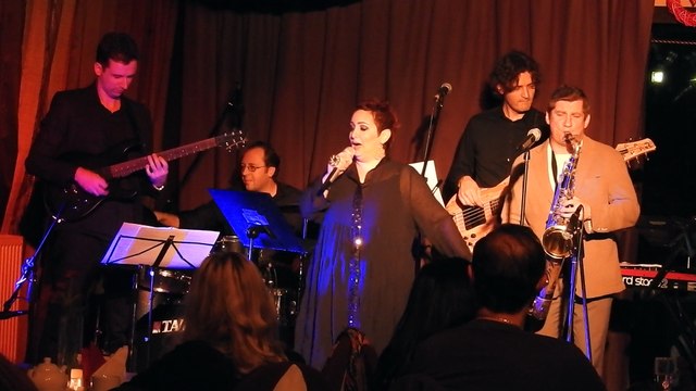 Этери Бериашвили/Песня из кинофильма Танцор диско /Программа 17 языков любви . 19.11.16.