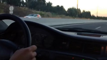 Portugal : il filme son accident à 240 km/h sur l'autoroute en Honda Civic