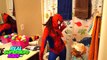 SPIDERMAN AND PINK SPIDERGIRL w/ BABY SPIDEY and SUPERGIRL Superheroes Dancing in a Car Fun!