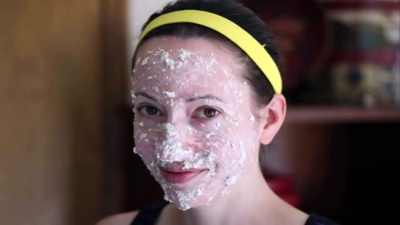 How to use Baking Soda for Whitening Skin