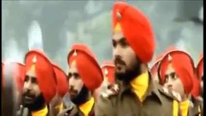 Indian Army Sikh Shows Love With Pakistan