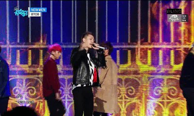 161112