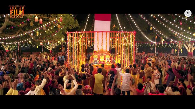 Kaun Kitne Paani Mein - Trailer | Kunal Kapoor, Gulshan Grover, Radhika Apte and Saurabh Shukla