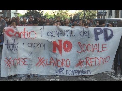 Napoli - Referendum, corteo contro il governo Renzi (18.11.16)