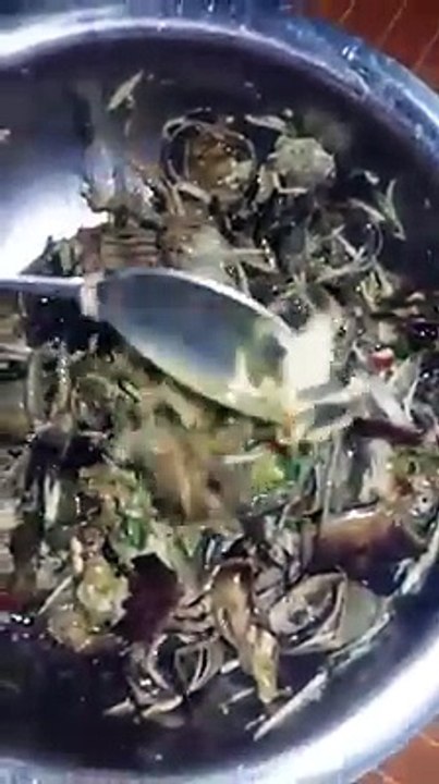 How To Do delicious  Salt Crab