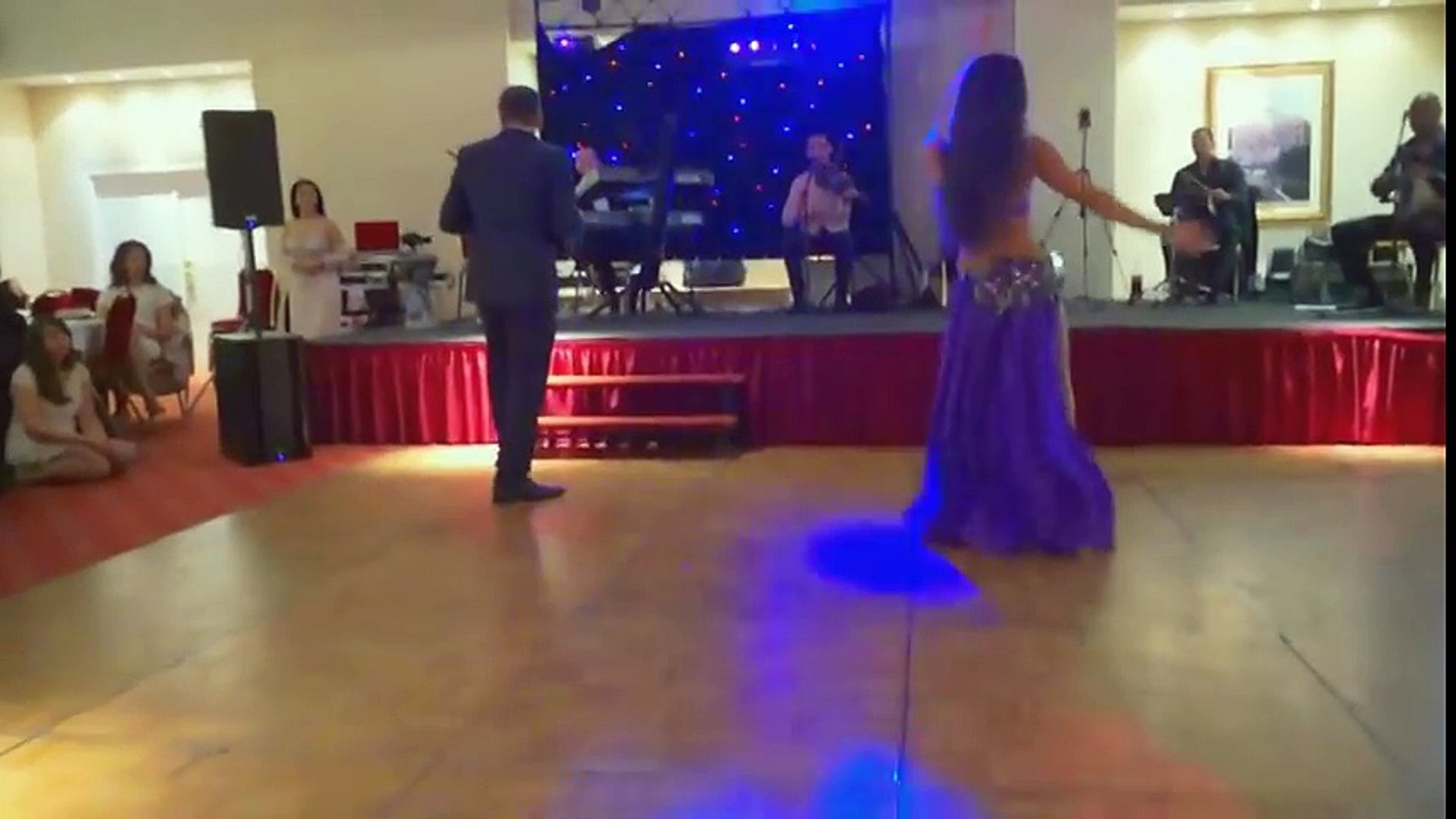 مش صافيناز .رقص شرقي مصري .Hot Belly Dance (80)