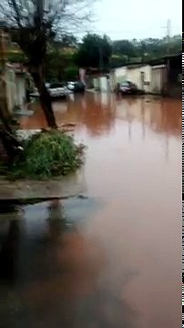 Alagamento no jardim Aurélio em Jundiaí -