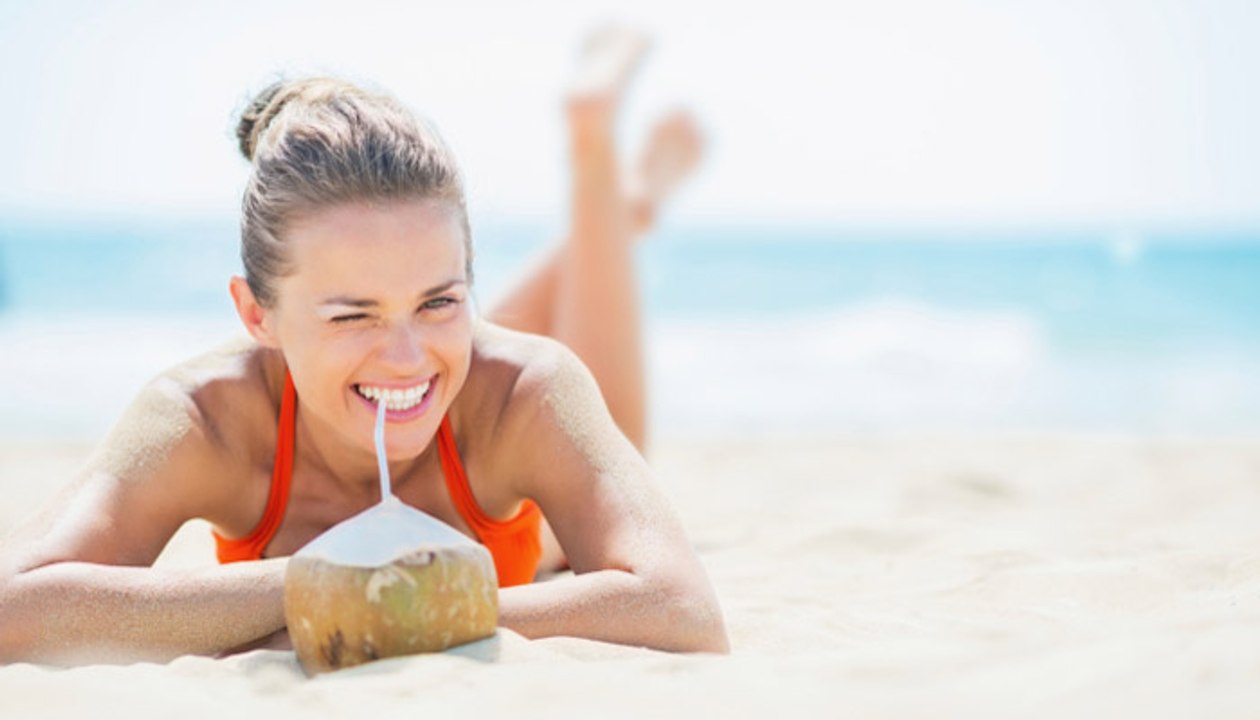 What Happens to your Body If You Drink Coconut Water For 7 Days