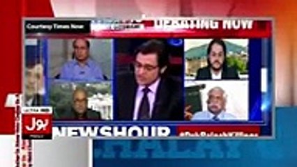 Aamir Liaquat Taking Class Of Anchor As He Starts His New Show