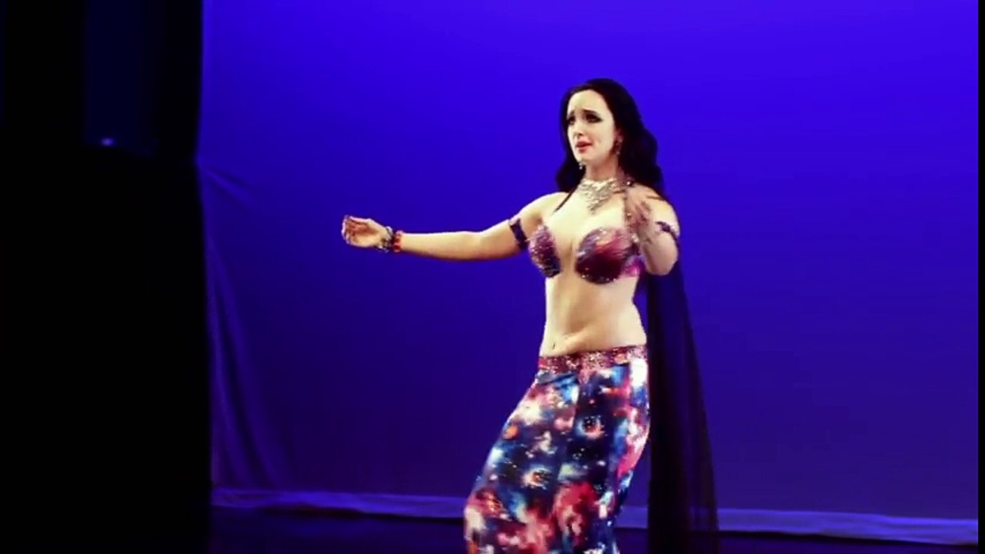 مش صافيناز .رقص شرقي مصري .Hot Belly Dance (83)