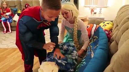 BABY Frozen Elsa With Poop Bad BABY SPIDERMAN vs JOKER Prank Wonder Woman Superman Spidergirl