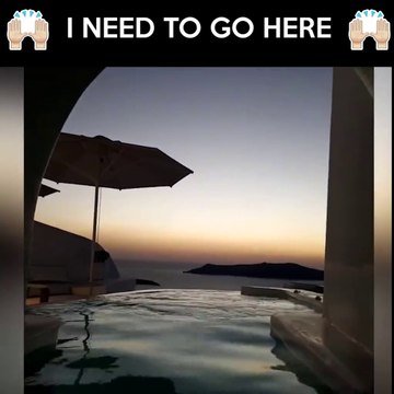 Ca vous dit d'aller en vacances la-bas... Piscine incroyable