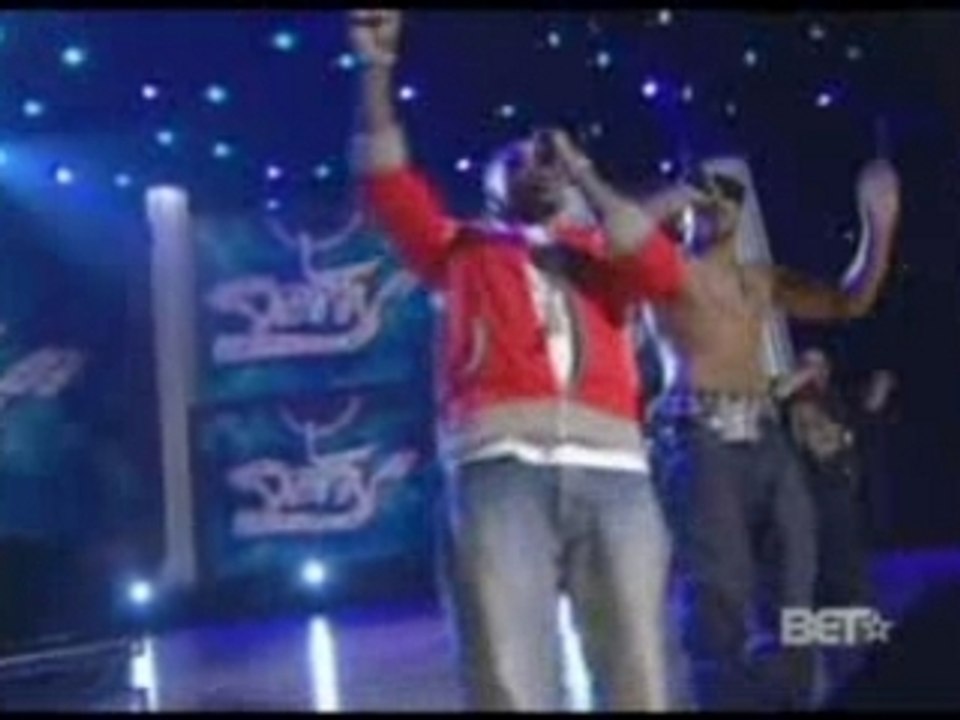 Nelly Feat Ali&Gipp Paul Wall, & J.D - Hot In Here & Grillz