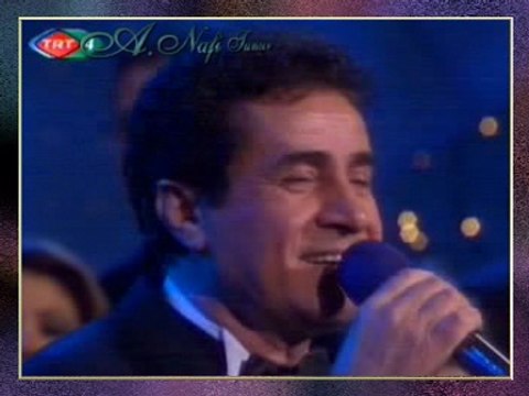 Zekâi TUNCA - Bunca Güzel İçinde Birisi Var Ki