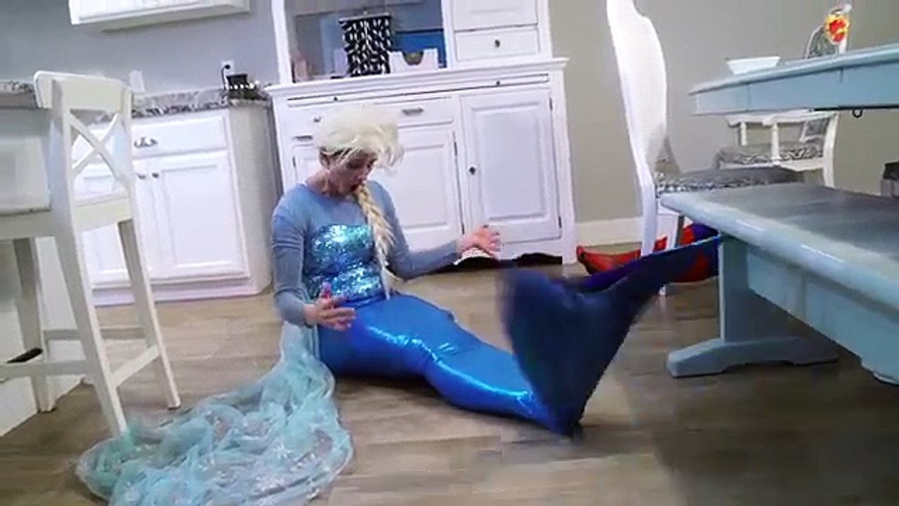Mermaid Frozen Elsa Vs Doctor Spiderman vs Maleficent vs T-rex vs Batman Funny Superhero Movie Real