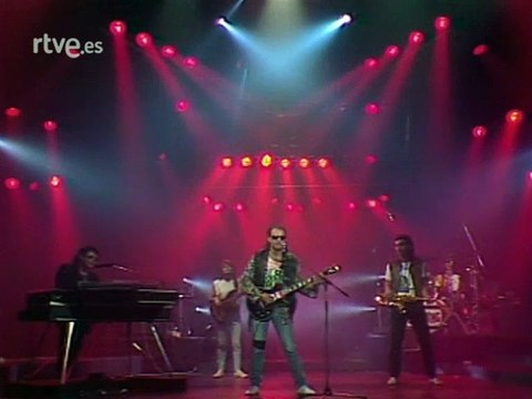 Burning - Que hace una chica como tu en un sitio como este