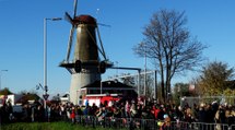 Sinterklaas komt aan in de haven van Spijkenisse / 2016