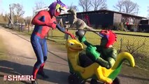 SPIDERMAN HULK Dinosaur FART PRANK fun Dinosaurs TRex BABY Superhero Fun in Real Life SHMIRL