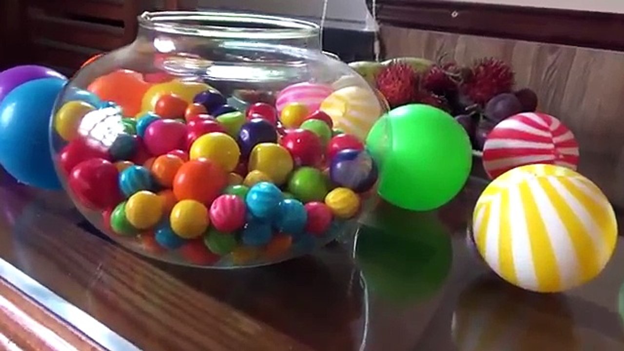 Cuộc Vui Chơi Của Người Nhện và Nữ Hoàng Băng Elsa Và Các Siêu Anh Hùng Đời Thực