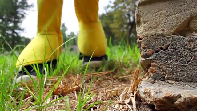 The Flash vs Batman vs Evil Superman RED THING superhero real life movie fun comics SuperHero Kids