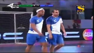 Ronaldinho vs Bengaluru 2016 (Indian Futsal Premier League)