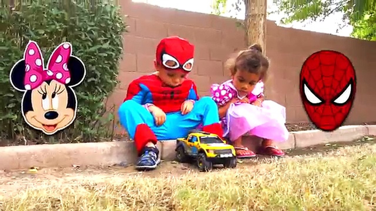 SPIDERMAN vs MINNIE MOUSE Cars Toys w/ BABY SPIDEY Elsa Pink Spidergirl Superhero FUN!