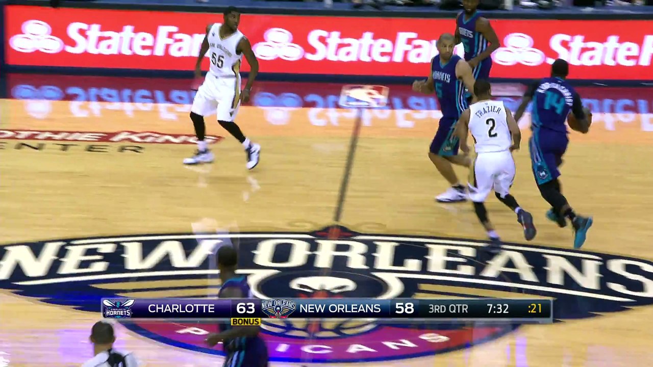 Nicolas Batum Between The Legs Pass To Kemba For The Layup!