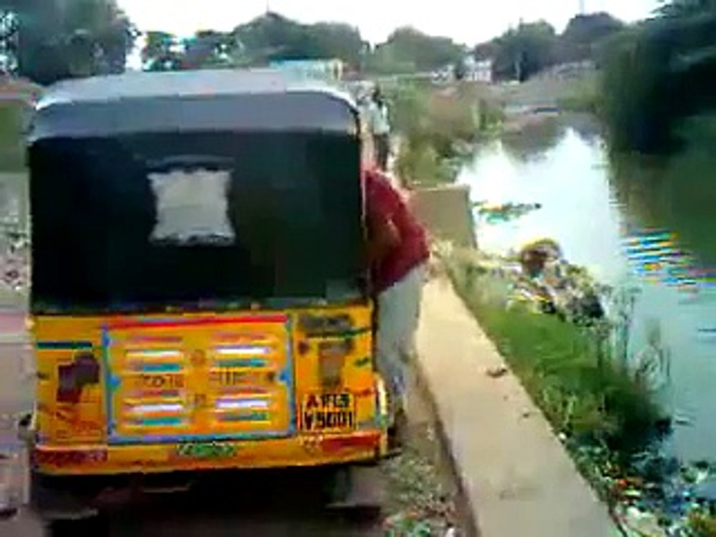 Live Fight in INDIA||गौ माश सप्लायर की पिटाई  ||Latest News INDIA