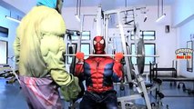 Spiderman Vs Hulk DeadPool Fight In Gym - Superhero Real Life Fight Short Movie Video