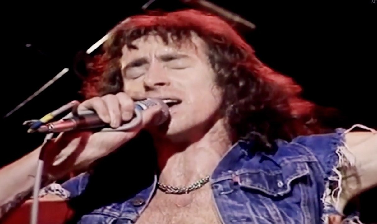 AC/DC - Whole Lotta Rosie (Live London 1977)