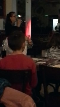 Si jamais j'oublie chanté par une conasse au Petit Paris à Blois