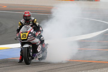 2016 CEV Repsol Valencia 2 Moto2 Race Highlights