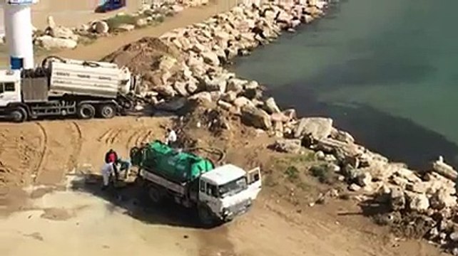 1 تلويث مياه بحر الكرم بتصريف مياه الصرف الصحي